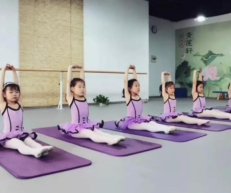 兒童舞蹈培訓(xùn)，環(huán)保無甲醛是重中之重！