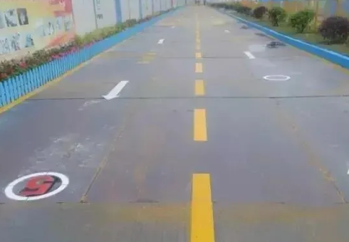 什么樣的地面可以鋪設(shè)PVC地板？