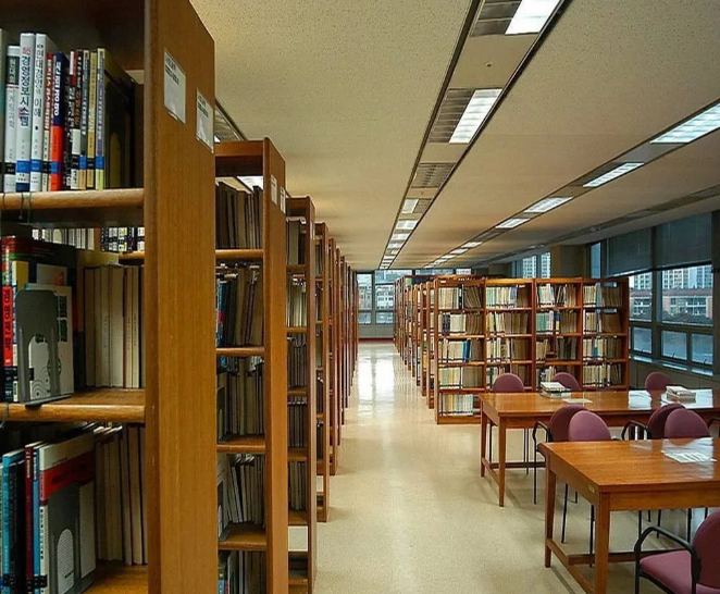 PVC塑膠地板和圖書館在一起會(huì)碰撞出怎樣的火花？