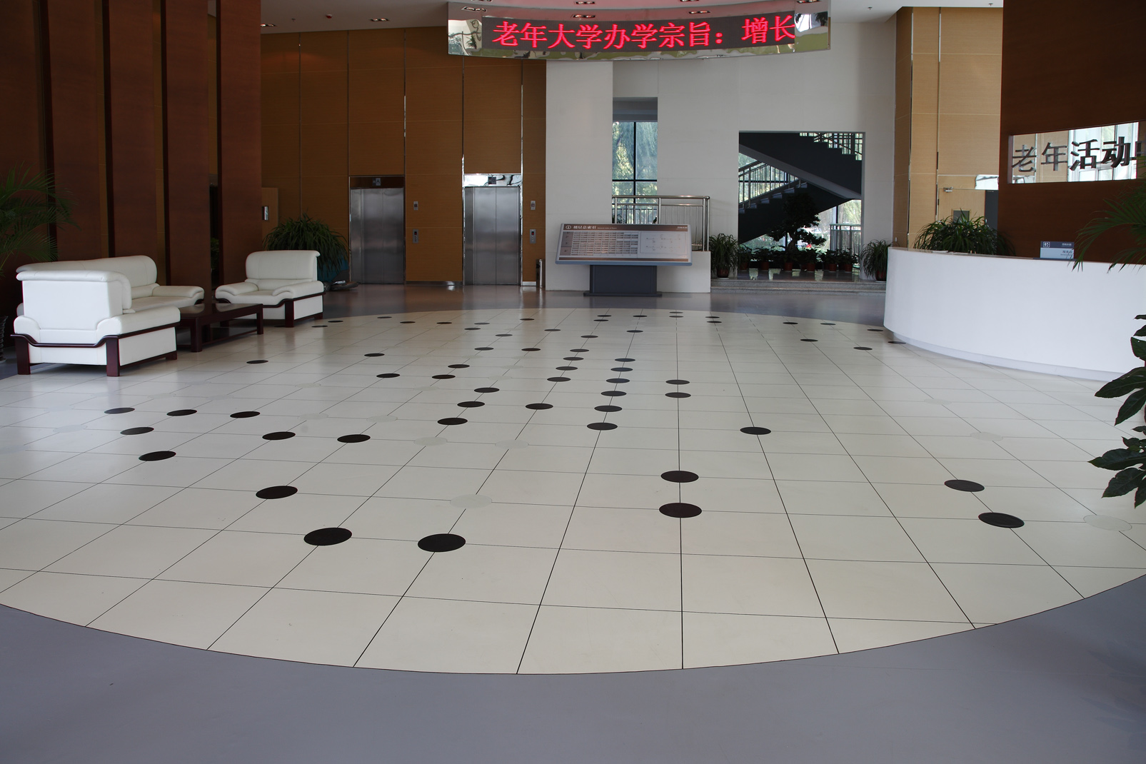 PVC地板的清潔保養(yǎng)方法，值得收藏！【騰方PVC地板】